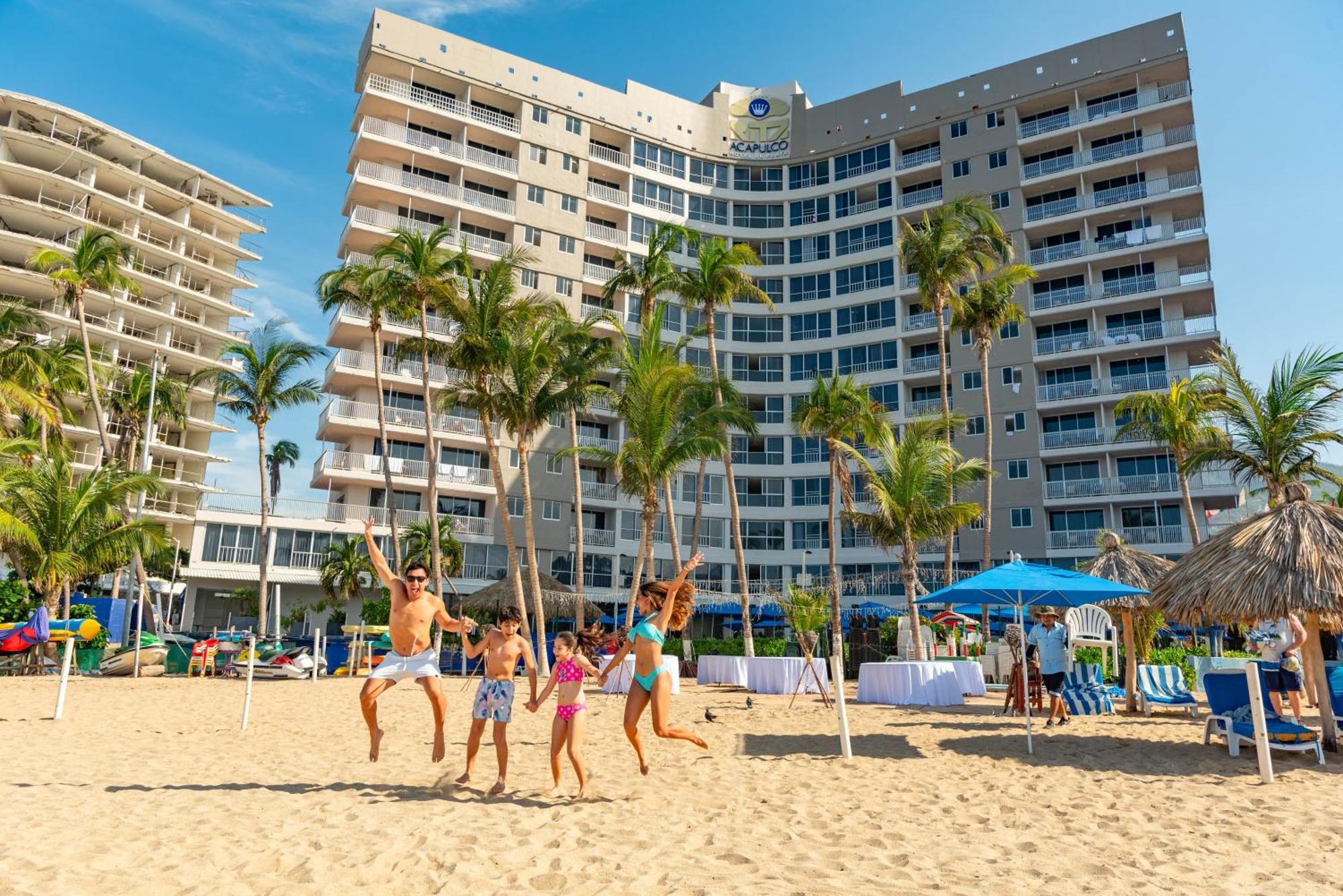 Ritz Acapulco All Inclusive Экстерьер фото The beach at the Hilton San Diego Bayfront